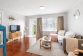 2 beds 1 bath house + 1 bed 1 bath home on 864m² section, walks to schools, Beach, shops, leisure facilities. live, do-up or develop, 25 Penton Road, Stanmore Bay, Auckland