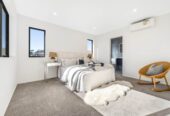 Long Bay school zone, brandnew 4 beds 3.5 baths home with garage, minutes to cafes, shops, and the beach, 35A Toroa Street, Torbay, Auckland