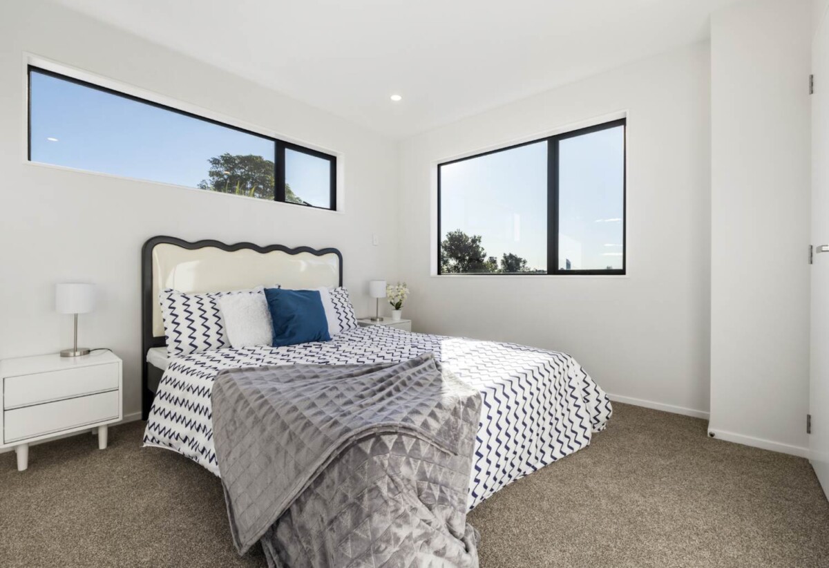 Walks to schools and seaside, brandnew 2 bed or 3 beds homes, minutes to shopping centre, 163-165 Lake Road, Belmont, Auckland