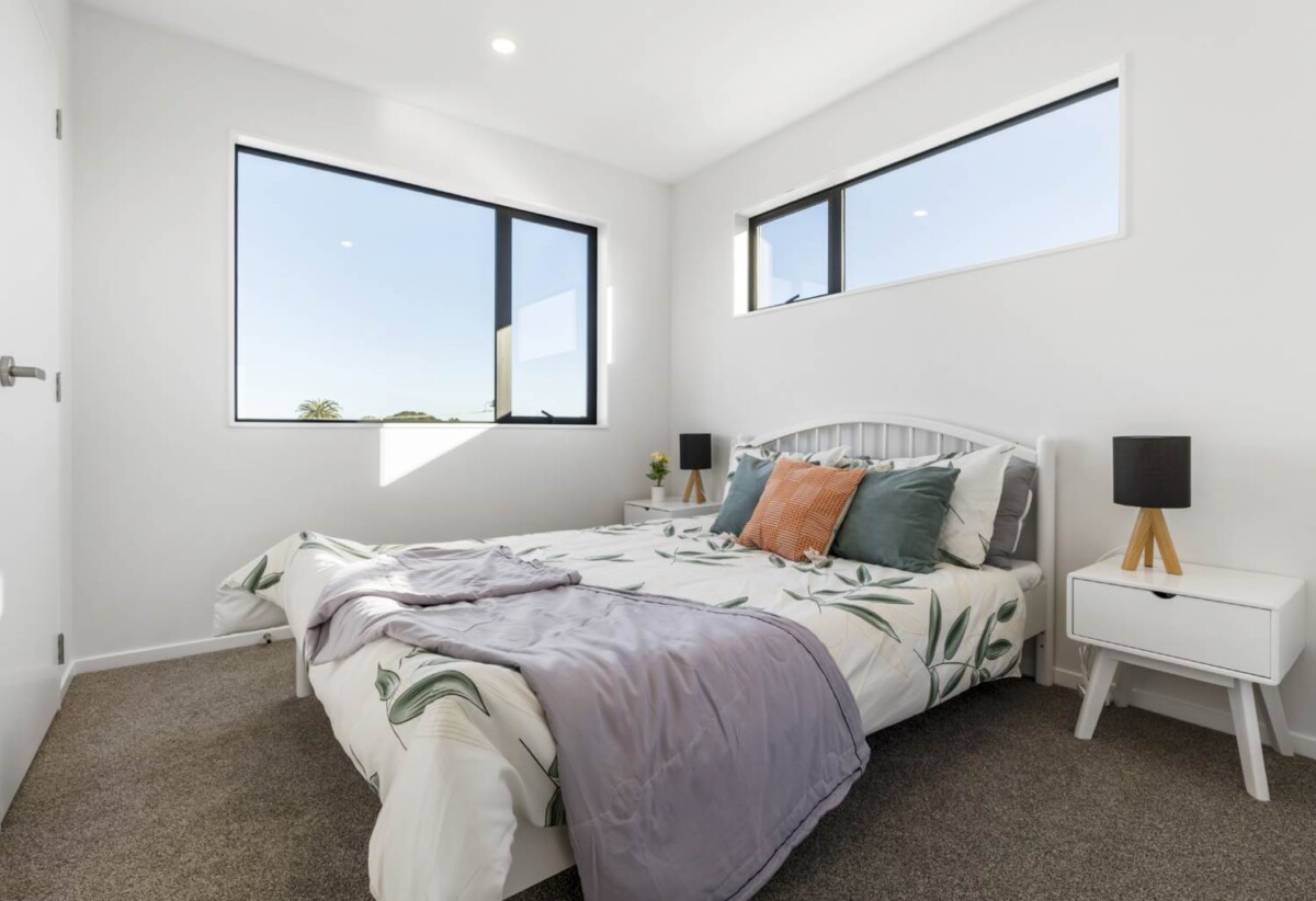 Walks to schools and seaside, brandnew 2 bed or 3 beds homes, minutes to shopping centre, 163-165 Lake Road, Belmont, Auckland