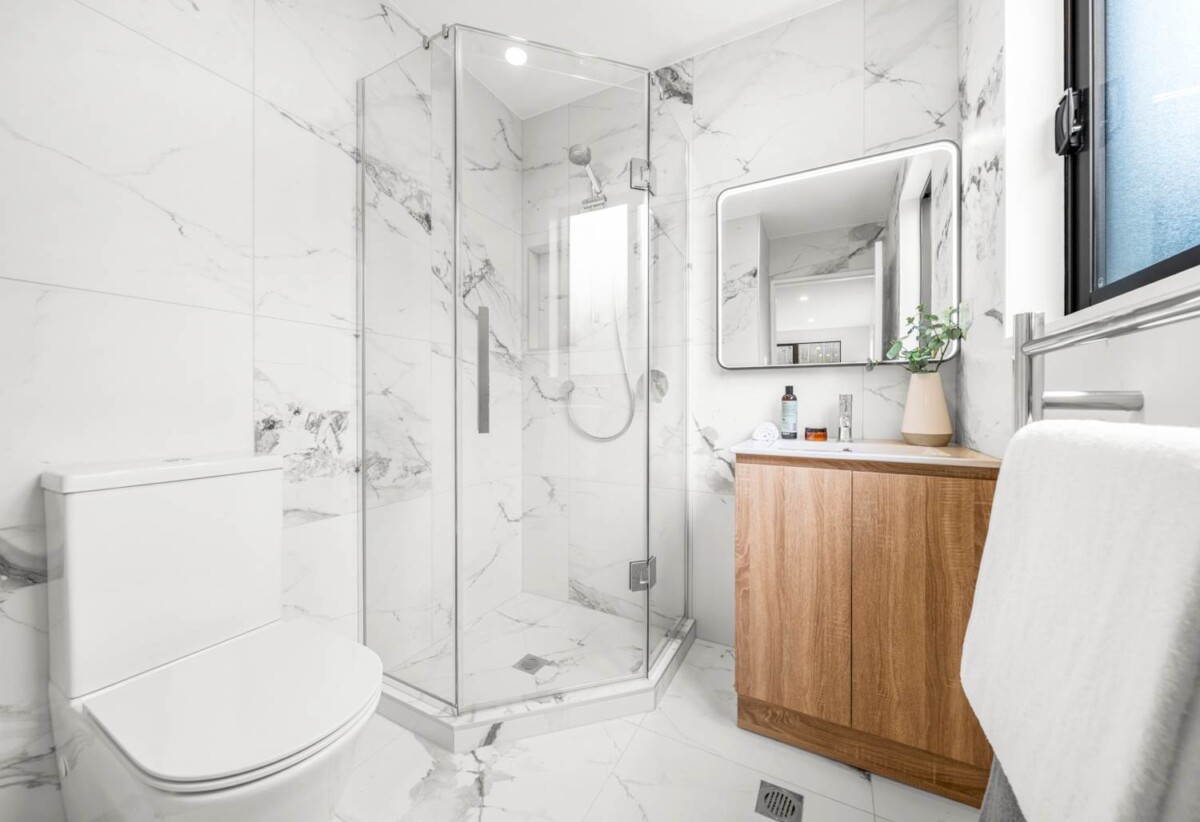 Double Westlake school zone, brandnew freehold standalone 4 beds 4 baths home, close to supermarket, shops, schools and motorway access, Lot 1/21 Salamanca Road, Sunnynook, Auckland
