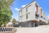 Auckland Grammar, Epsom Girls school zone, 4 beds 3.5 baths home with garage, 153m2 floor area, 2 ensuites, 1 ensuite on ground floor, asking below CV by $100K, currently rented $1300 per week, Lot 4/36 Seccombes Road, Epsom, Auckland