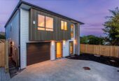 Long Bay school zone, brandnew 4 beds 3.5 baths home with garage on 272m2 section, minutes to cafes, shops, and the beach, schools, 35D Toroa Street, Torbay, Auckland