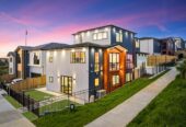Ormiston school zone, Reserve views, Two legal kitchens, two laundry spaces, 7 beds house, 140 McQuoids Road, Flat Bush, Auckland