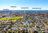 Move-in ready, brandnew freehold 2 beds + study room + a ground floor rumpus room with its own bathroom home, total 4 rooms 3.5 baths, 16E Geordie Street, Henderson, Auckland