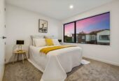 Brandnew 5 beds house, 1 bed 1 bath on ground floor, 9 Artemis Way, Flat Bush, Auckland