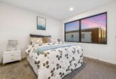 Brandnew 5 beds house, 1 bed 1 bath on ground floor, 9 Artemis Way, Flat Bush, Auckland