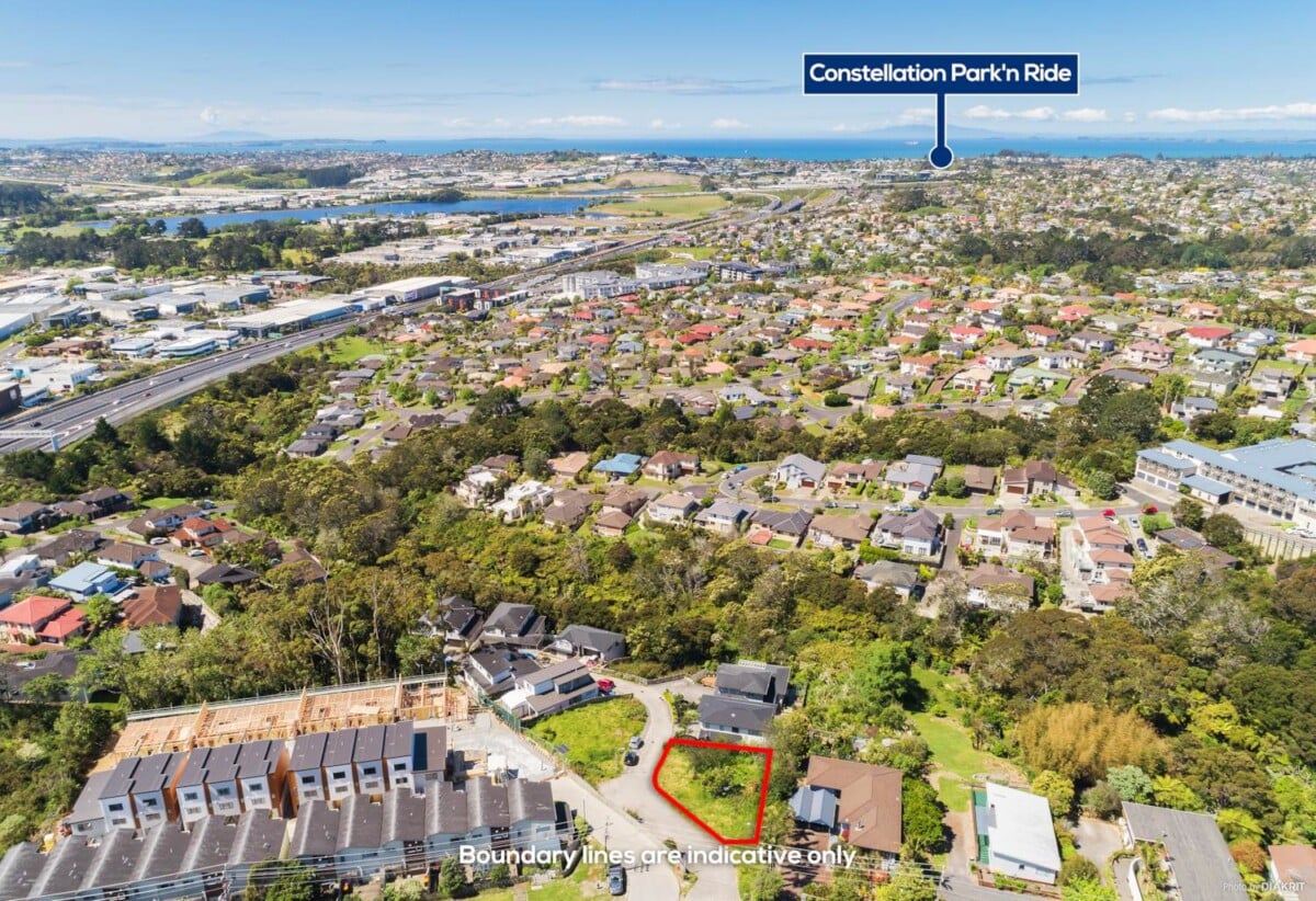 475m² section, minutes to Albany Mall, motorway on-ramps, 2 Korari Way, Unsworth Heights, Auckland