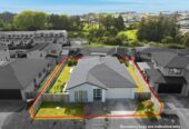 4 beds house on 490m² section, minutes to motorway access and Silverdale Shopping Centre, 6 Ahorangi Road, Silverdale, Auckland