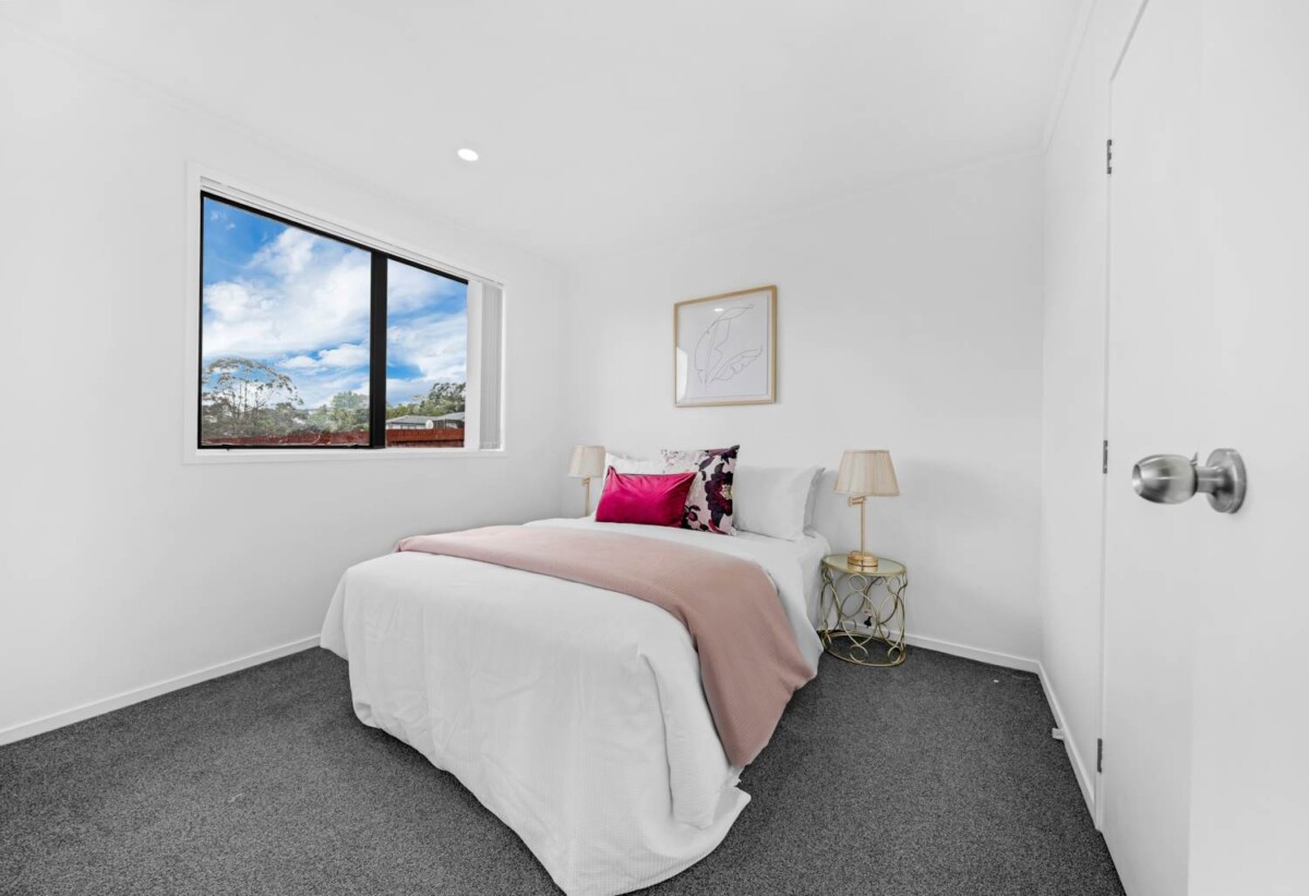 Home & income, 3 beds + 2 beds houses on 607m² section, 148 & 148A Solar Road, Glen Eden, Auckland
