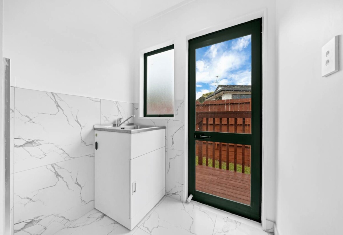 Home & income, 3 beds + 2 beds houses on 607m² section, 148 & 148A Solar Road, Glen Eden, Auckland