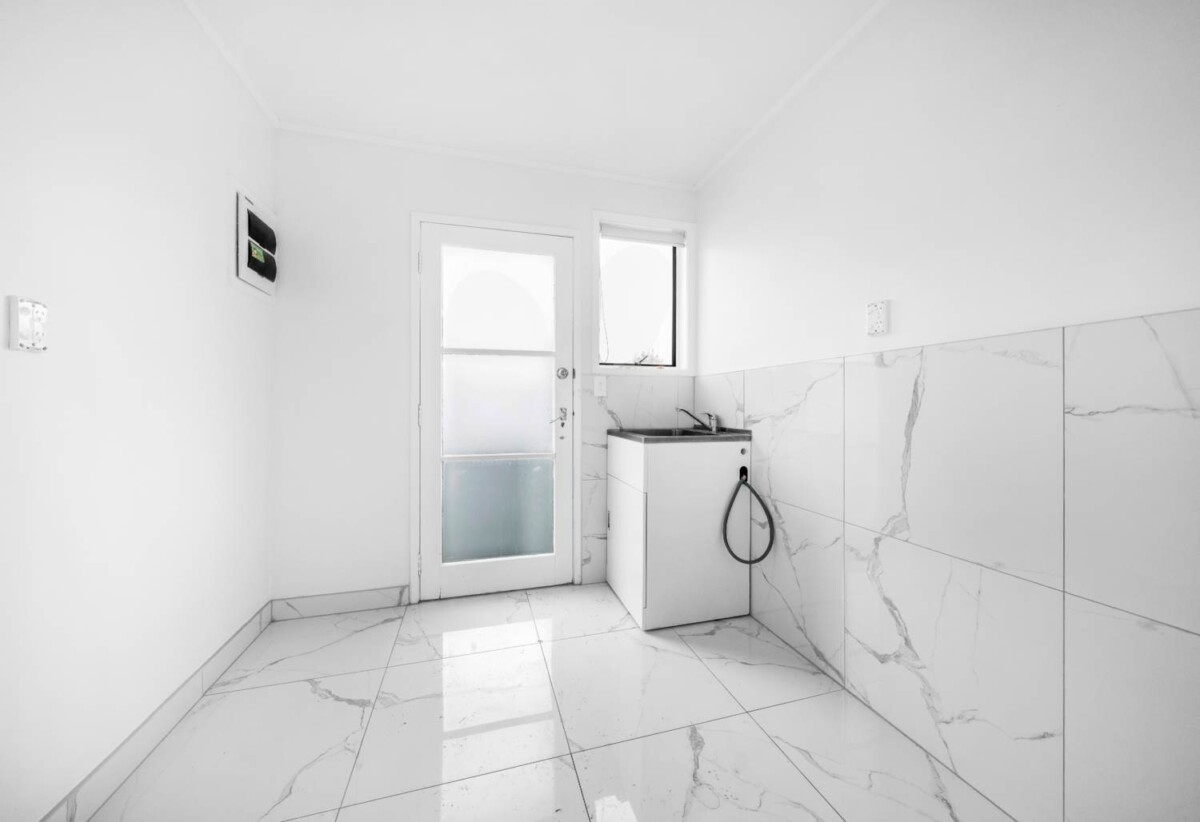 Home & income, 3 beds + 2 beds houses on 607m² section, 148 & 148A Solar Road, Glen Eden, Auckland