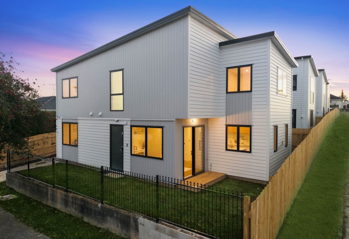 10-year building warranty, move-in ready, brandnew 4 beds house, 2 En-suites, 1 En-suite ground floor, 30A Christmas Road, Manurewa, Auckland