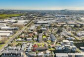Fully Renovated, Brick&Tile 2-Beds+Study+Garage, moments to Sylvia Park, 6/5 Ryburn Road, Mt Wellington, Auckland