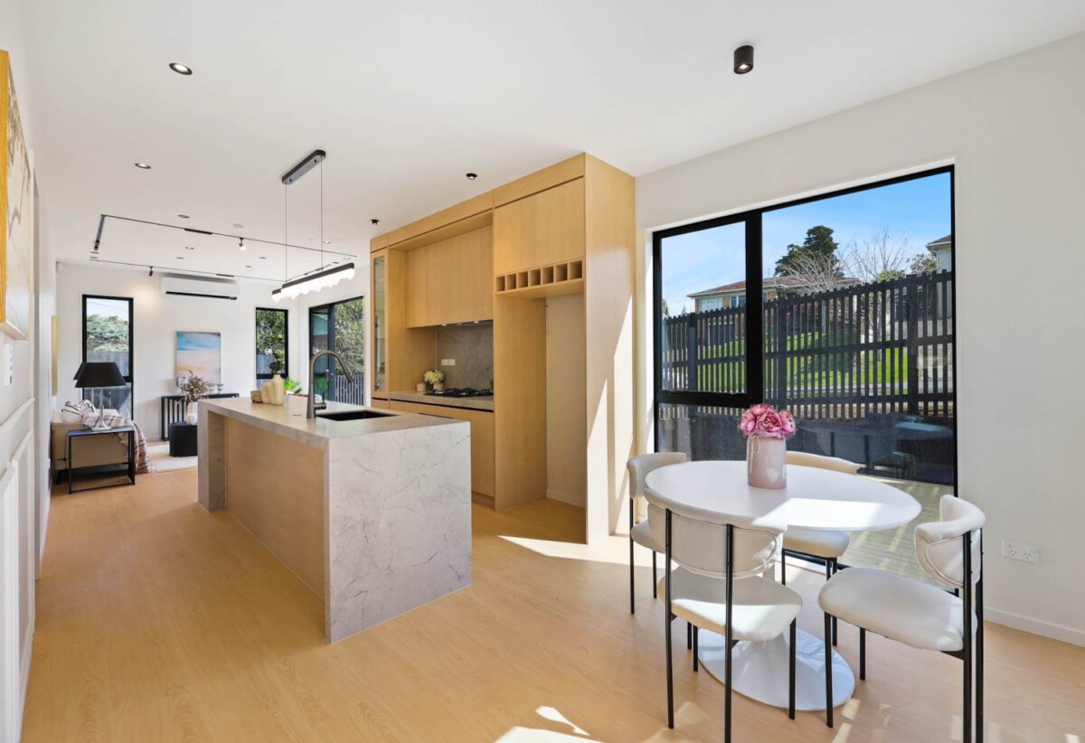 Brandnew atandalone 3 beds home, with Ground-floor master suite and 1 Study / Home Office (with window and wardrobe), Lot 1/41 Angelo Avenue, Howick, Auckland