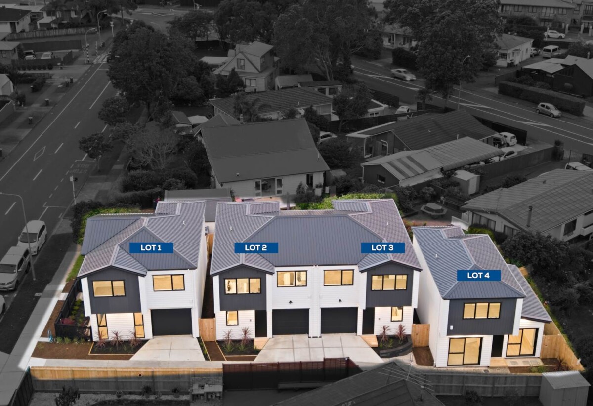 Brandnew freehold 3 beds + large study 2.5 baths home with garage, 0.3 km to Howick Intermediate, 0.6 km to Howick Primary School, 1.5 km to Pakuranga College, Lot 2, 8 Bradbury Road, Highland Park, Auckland