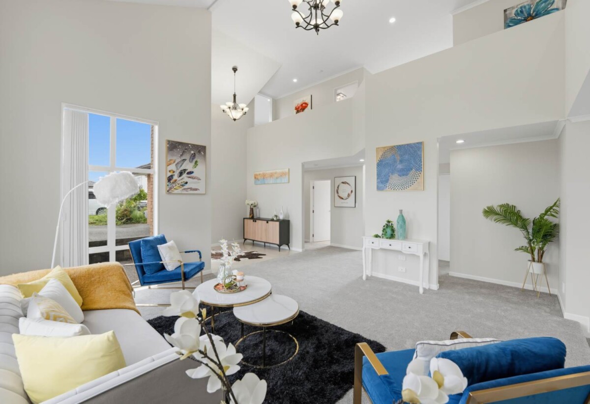IGNORE CV – THIS MUST SELL, just updated modern 5 beds house on 516m² section, Just a short walk to Mission Heights School, 20 Savina Court, Flat Bush, Auckland