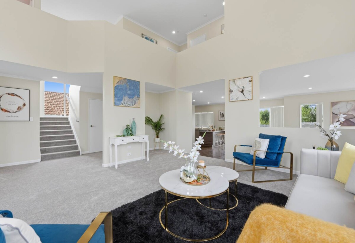 IGNORE CV – THIS MUST SELL, just updated modern 5 beds house on 516m² section, Just a short walk to Mission Heights School, 20 Savina Court, Flat Bush, Auckland