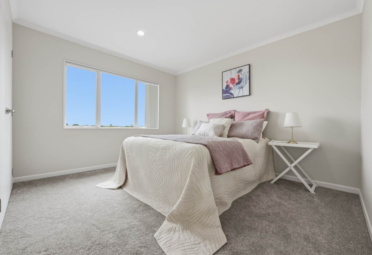 IGNORE CV – THIS MUST SELL, just updated modern 5 beds house on 516m² section, Just a short walk to Mission Heights School, 20 Savina Court, Flat Bush, Auckland