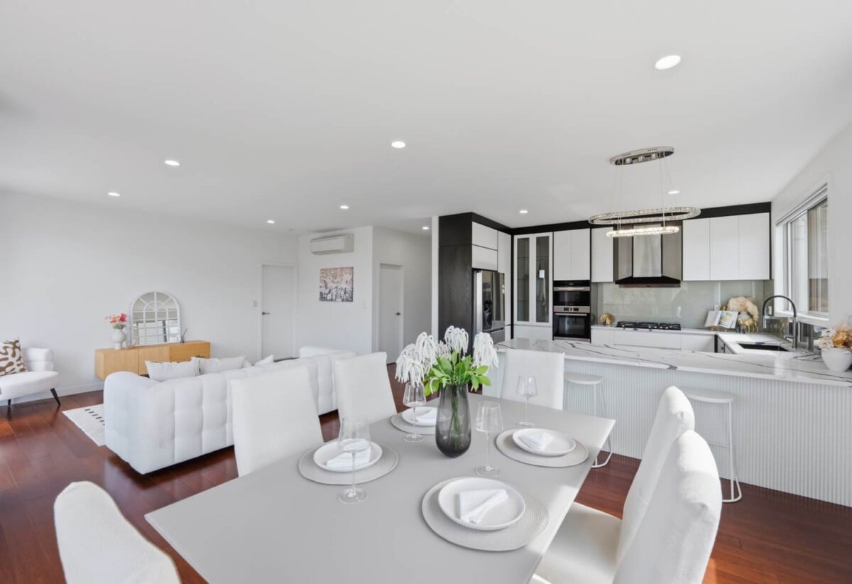 278m² home showcases, sea views, 4 beds 4.5 baths house on 450m2 section, 23 Brickworks Bay Road, Hobsonville, Auckland