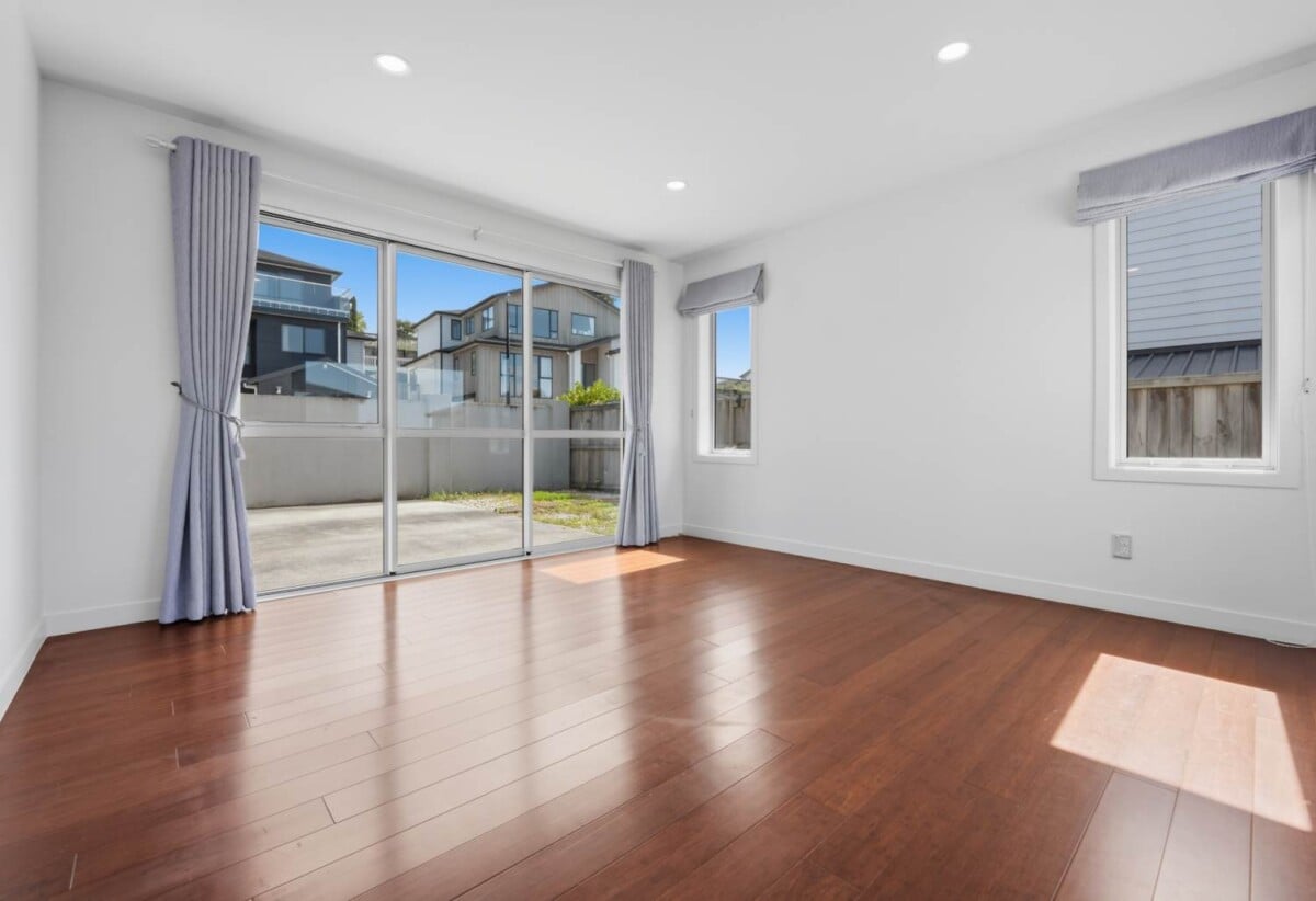 278m² home showcases, sea views, 4 beds 4.5 baths house on 450m2 section, 23 Brickworks Bay Road, Hobsonville, Auckland