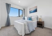Mt Albert Grammar school zone, 4 beds house, close to St Lukes shopping centre, 44A Tasman Avenue, Mt Albert, Auckland