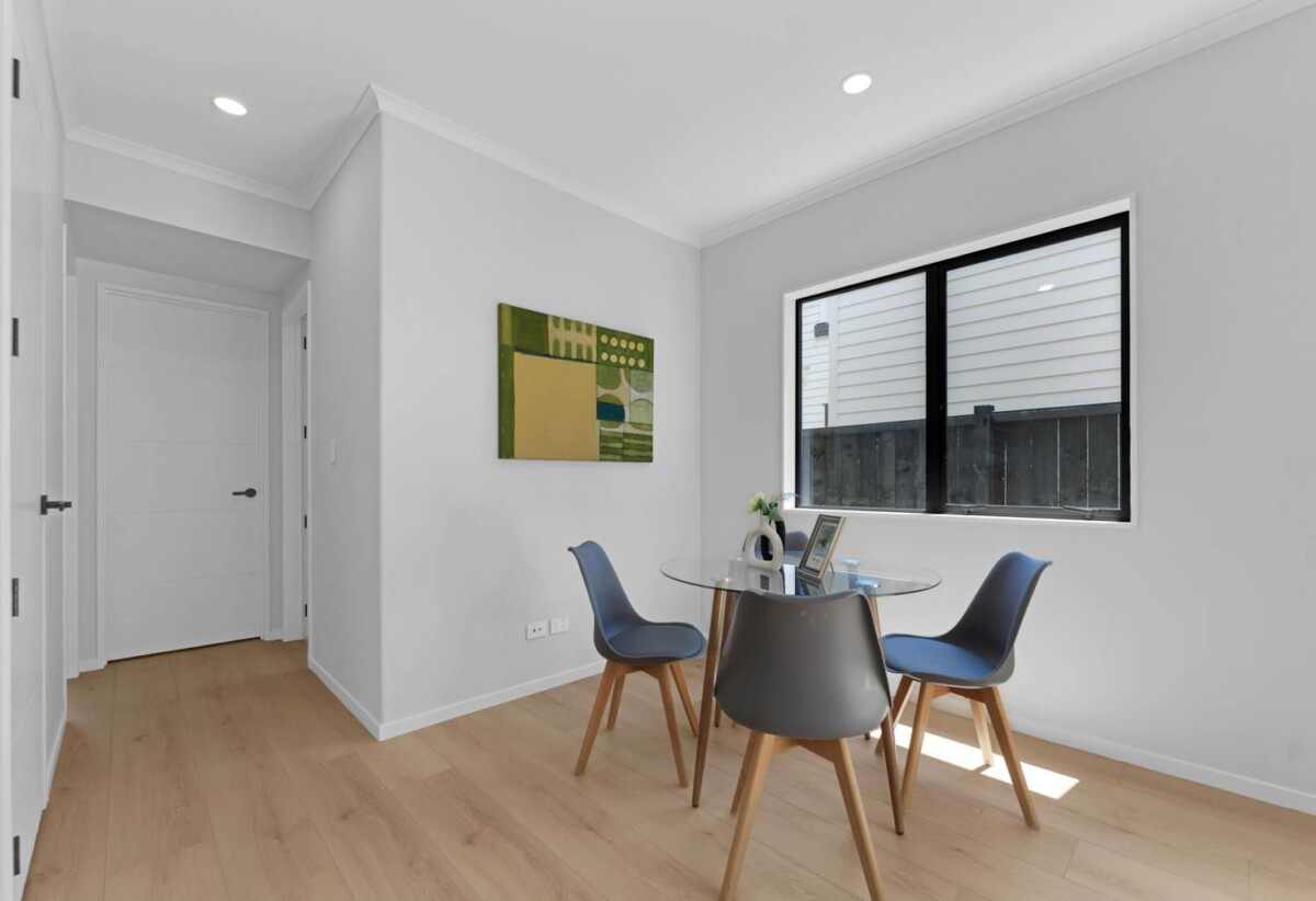 Brandnew 6 beds 5.5 baths house on 415m² section, kitchen + legal kitchenette, with 2 beds granny, 4 Ivy Lane, Karaka, Auckland
