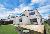 Brandnew 6 beds 5.5 baths house on 415m² section, kitchen + legal kitchenette, with 2 beds granny, 4 Ivy Lane, Karaka, Auckland