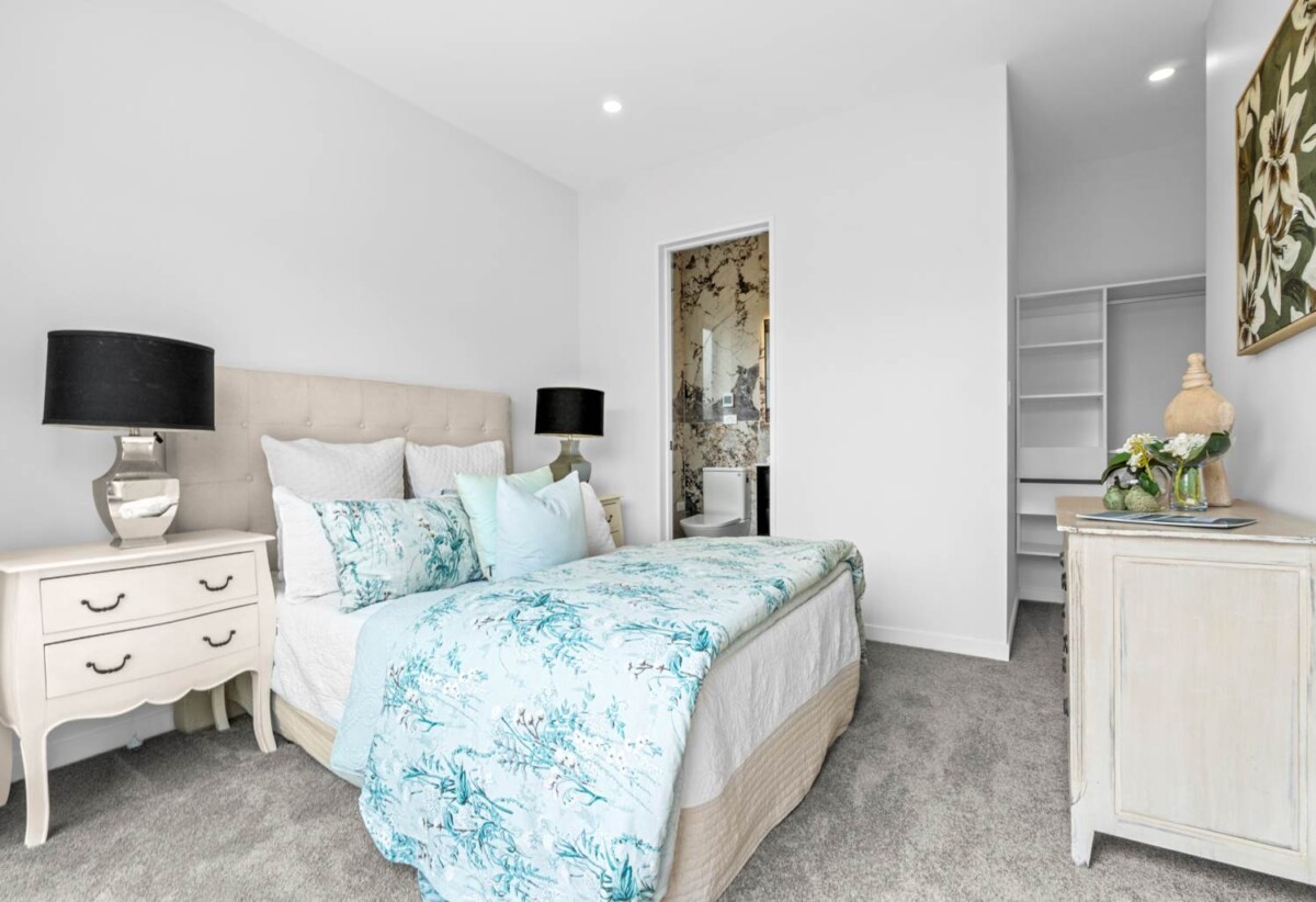 10-year building warranty, affordable brandnew 4 beds house on 327m2 section, close to schools, town centre, motorway access, 32 Furlough Road, Opaheke, Auckland