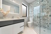 10-year Master Build Warranty, 4 beds house, 2 master suites 2 kitchens, The front master suite features its own entrance , 12 Bannockburn Road, Papakura, Auckland