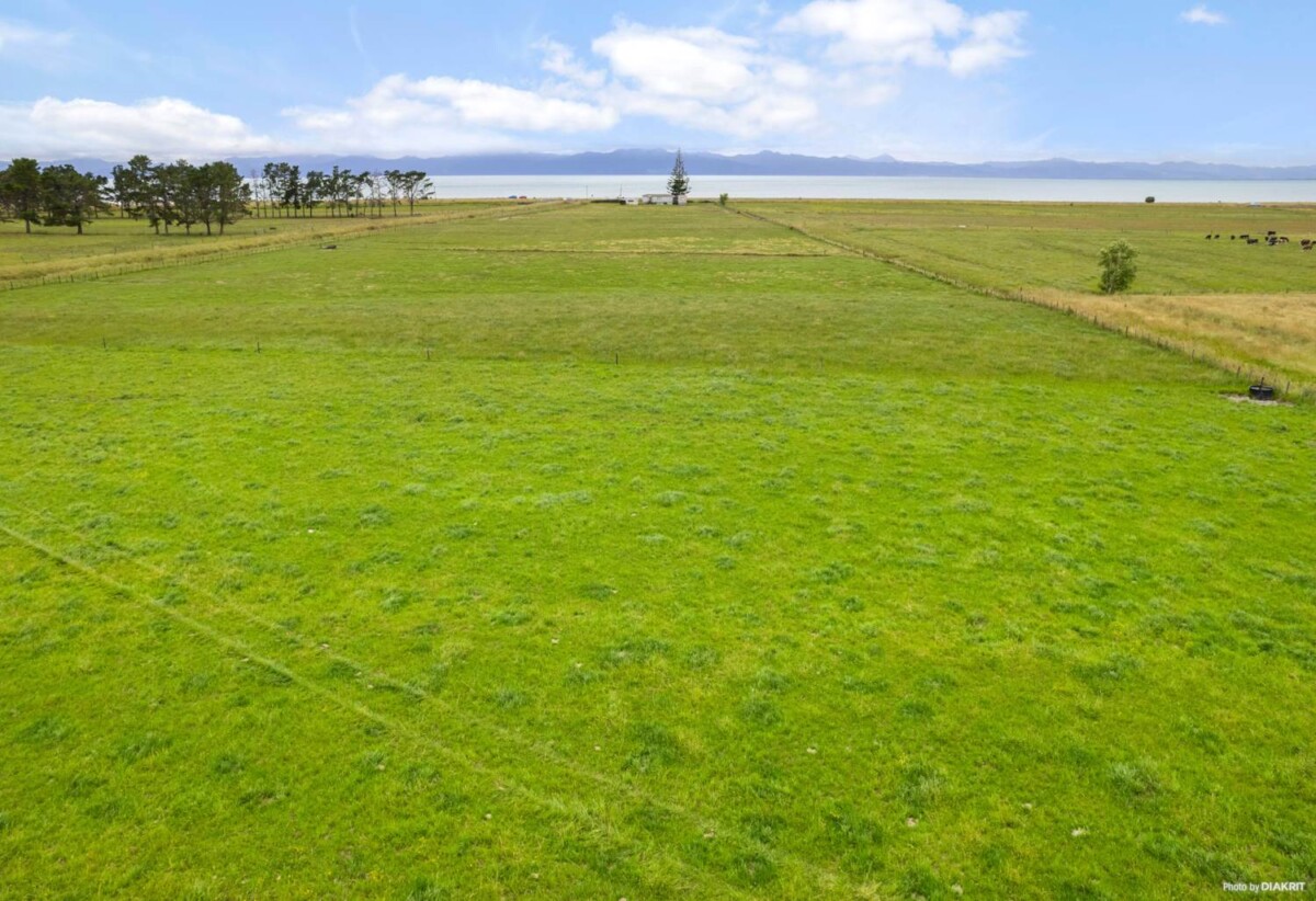 Make an offer, Hauraki Plains College zone, beach on your doorstep, 2 beds house on 4ha land, All Offers Invited, do-up or build your dream home, 587 East Coast Road, Kaiaua, The Coromandel, Waikato