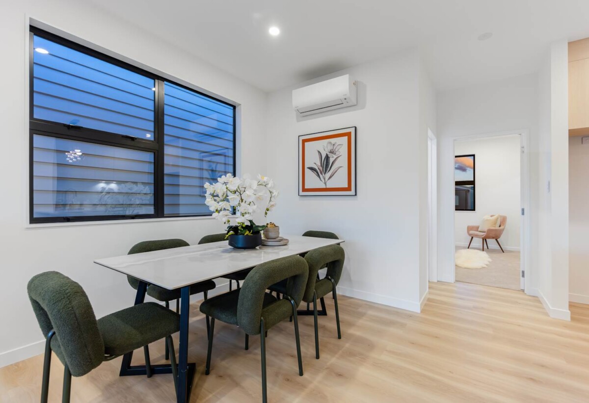 10-Year Master Build warranty., brandnew 3 beds house, moments from Long Bay Beach, vibrant shops, and quality schools, 12 Tikati Rise, Long Bay, Auckland