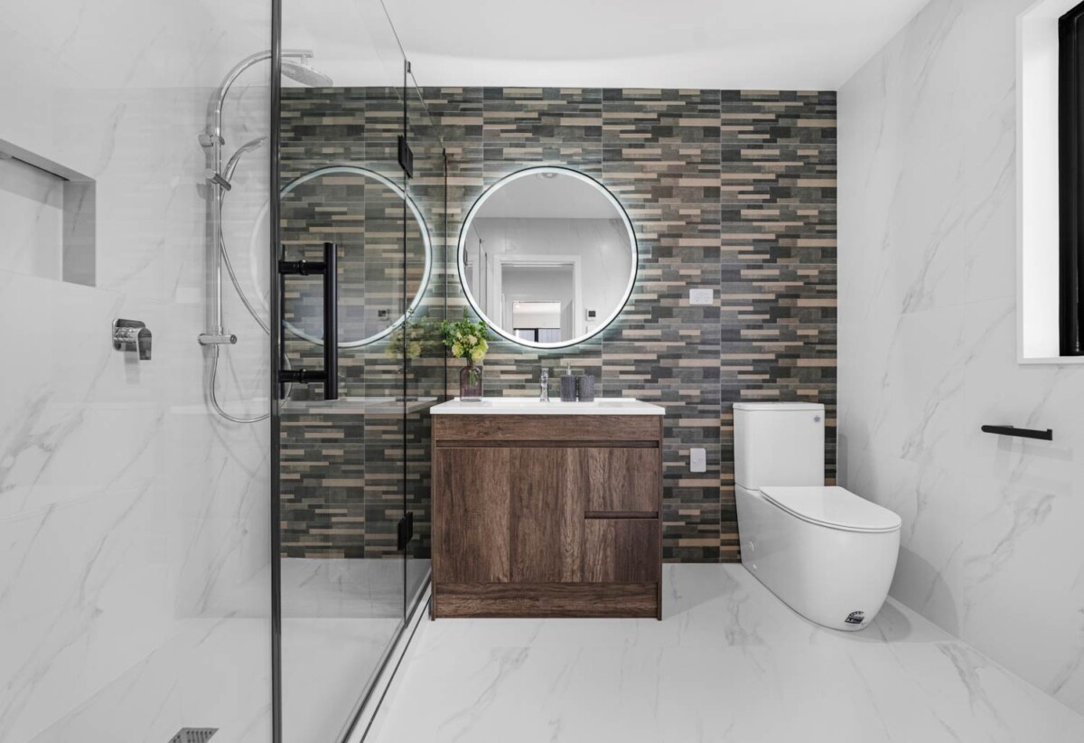 Rangitoto & Double Westlake school zone, brandnew freehold standalone 4 beds home, L1-3, 15 Lavery Place, Sunnynook, Auckland