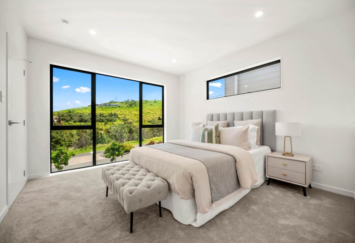 189m2 brandnew standalone 4 beds house with garage on 168m2 section, walks to Long Bay Village, school, beach, 8 Tikati Rise, Long Bay, Auckland