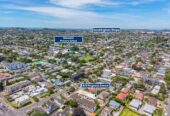 Super Keen Vendor wants it to be Sold, Mt Albert Grammar School zone, brick 2 beds home with garage, walks to school and Westfield St Lukes Mall, 5/3 Kingsway Avenue, Sandringham, Auckland