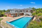 Vendor purchased elsewhere, committed selling, 436m²  Brick 5 beds + office, 4.5 bath house on 8001m² land, including 1 bed 1bath guest suite, Full-sized tennis court, pool, minutes to Albany Mall and Long Bay Village & beaches, 70 Okura River Road, Okura, Auckland