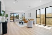 Albany school zone, brandnew 4 beds house, Next to Reserve, walks to schools and Massey University, 6B Widdison Place, Albany, Auckland