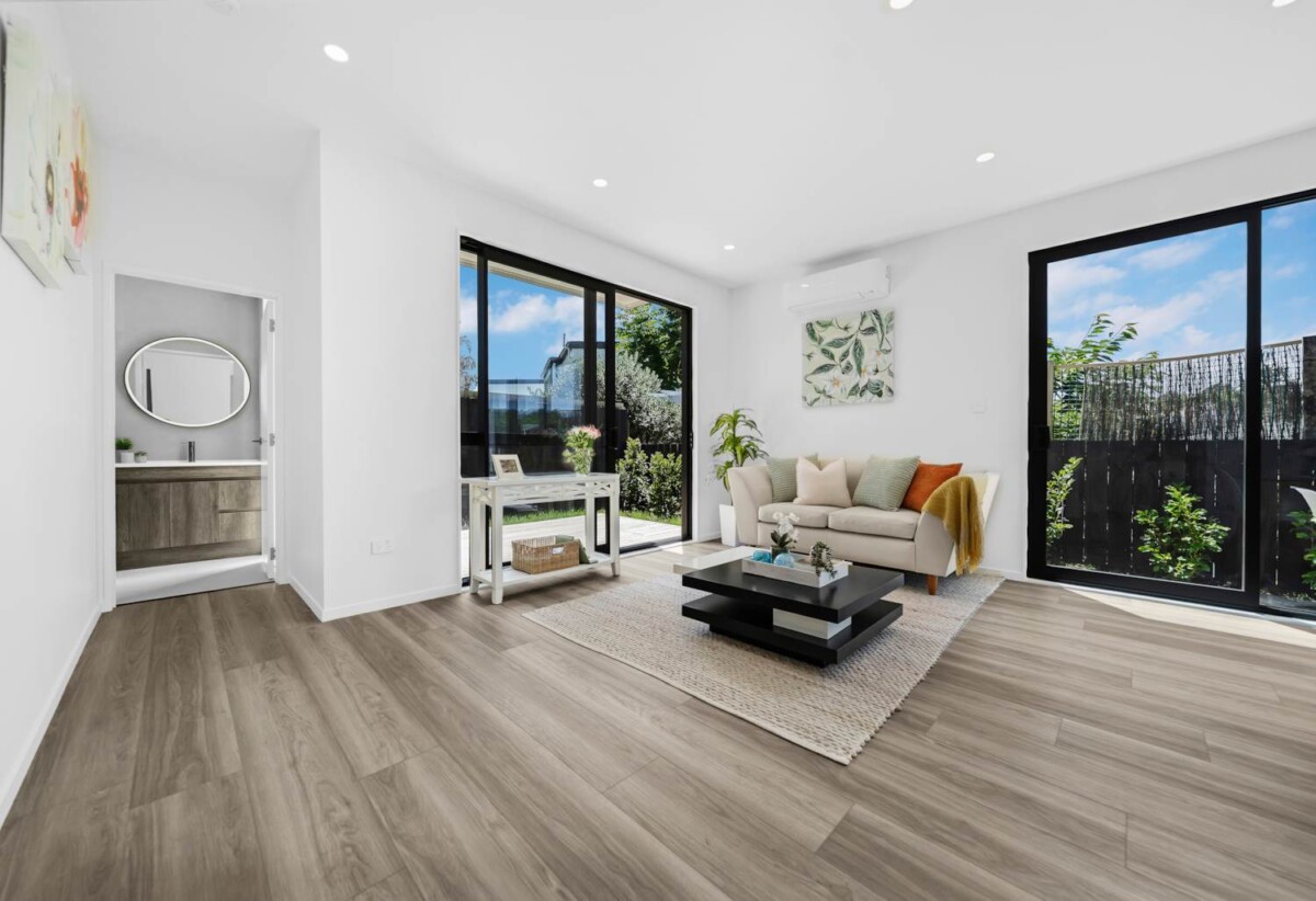 Affordable brandnew 4 beds home, walks to schools, 24D Finnerty Avenue, Howick, Auckland