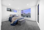 Botany Downs School and Sancta Maria College zone, brandnew standalone 4 beds home, minutes to shopping centres, schools, 17 Quibray Place, Botany Downs, Auckland