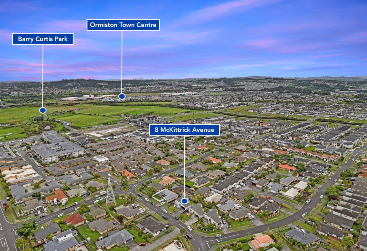 Chapel Downs School and Sancta Maria College zone, 3 beds house on 374m² section, walks to schools, 8 McKittrick Avenue, Flat Bush, Auckland