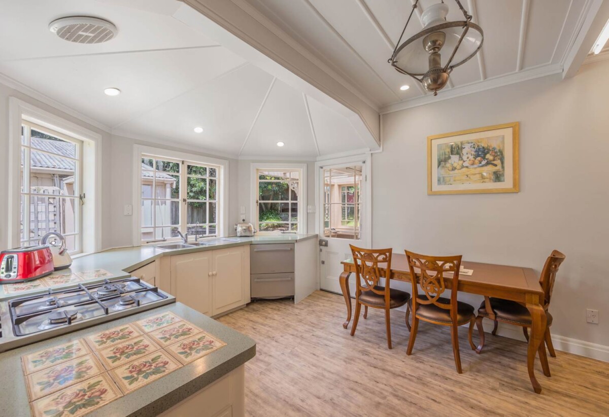 Double Grammar school zone, 3 beds 2 baths house with double garage and 1 bed 1 bath granny on 1518m² land, minutes to schools, Newmarket and CBD, 57 St Georges Bay Road, Parnell, Auckland