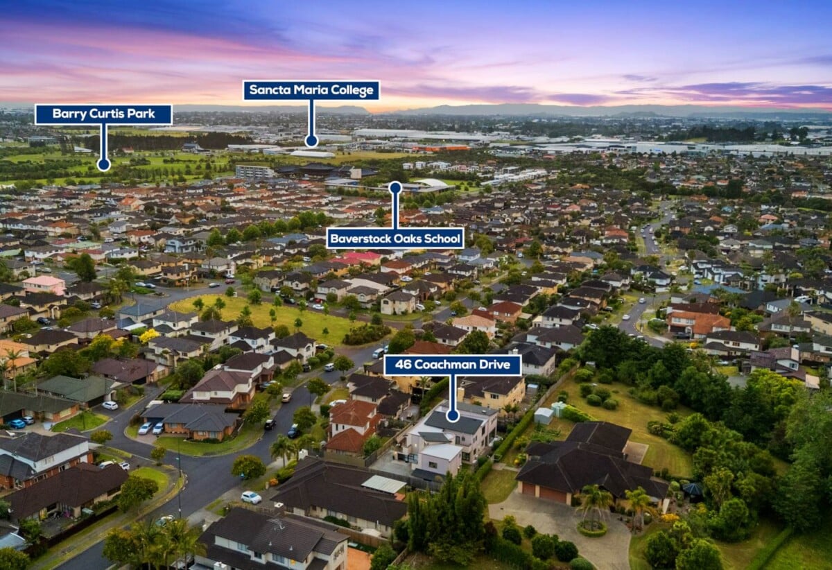 462m2 luxury 6 beds house on 885m² section, with 2 beds granny, close to schools, shopping centres, 46 Coachman Drive, Flat Bush, Auckland