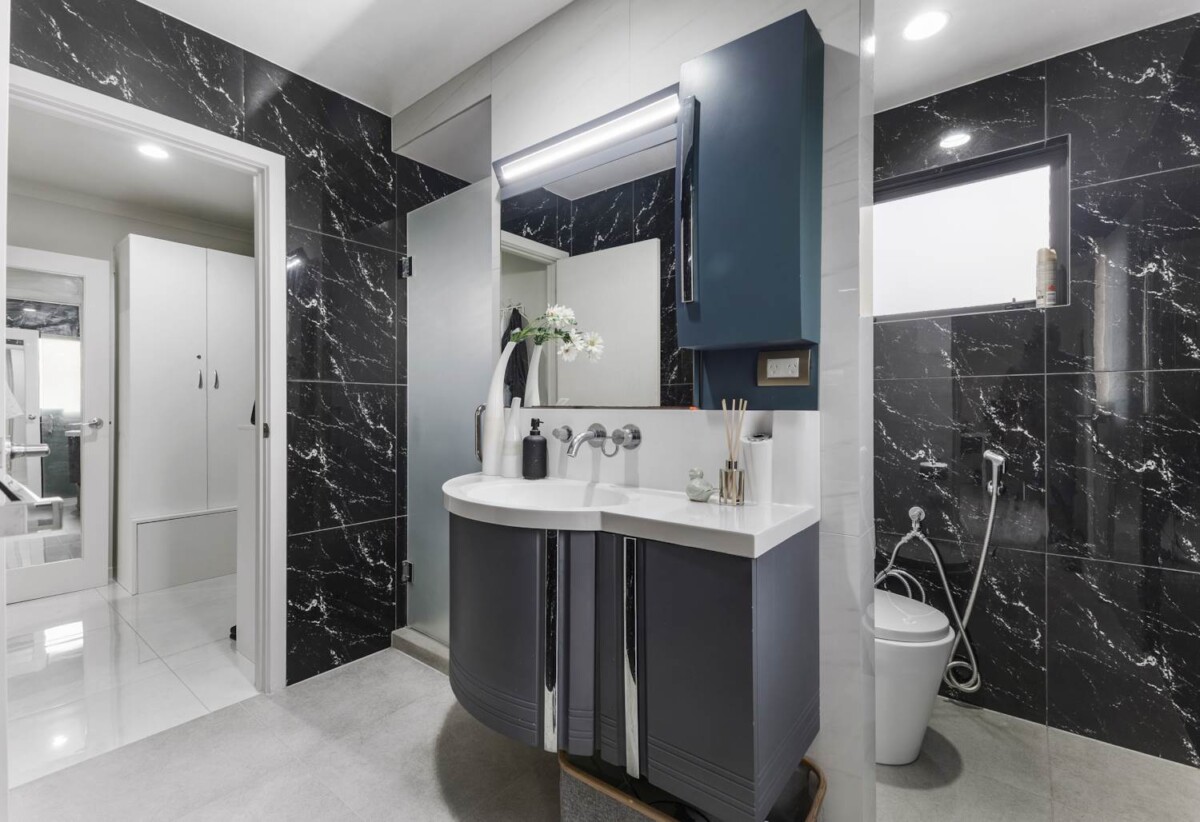 462m2 luxury 6 beds house on 885m² section, with 2 beds granny, close to schools, shopping centres, 46 Coachman Drive, Flat Bush, Auckland