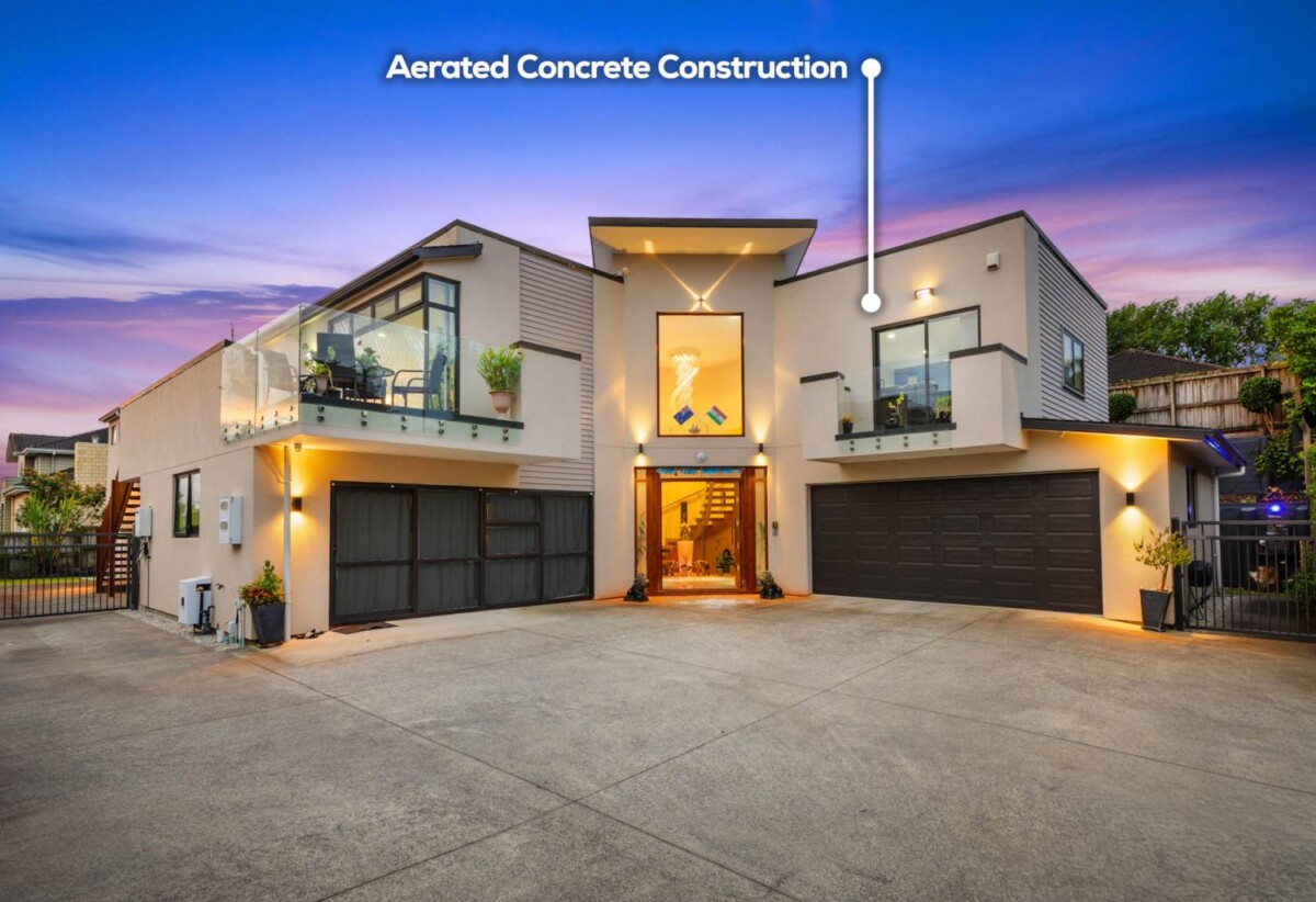 462m2 luxury 6 beds house on 885m² section, with 2 beds granny, close to schools, shopping centres, 46 Coachman Drive, Flat Bush, Auckland