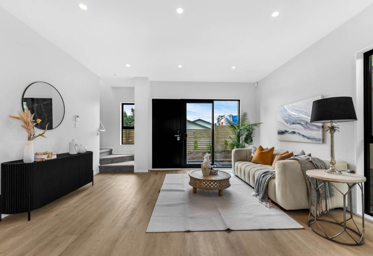 Brandnew freehold Freestanding 4 beds Home with Two Kitchens –Zoned for BBI, minutes to Highland Park Shopping Centre, Pak’nSave, Woolworths, Lot 2, 91 Gills Road, Bucklands Beach, Auckland