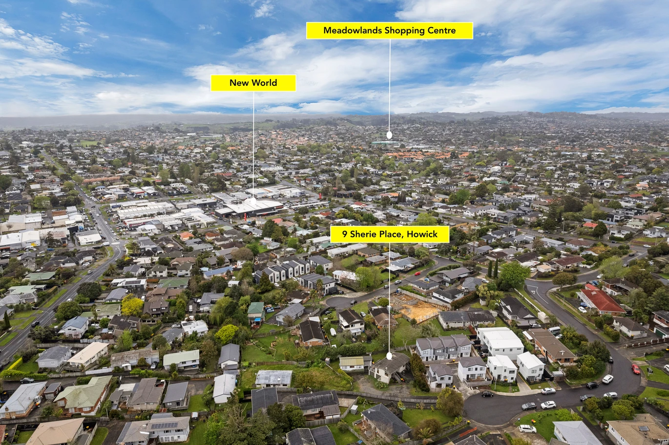 5 (3 + 2) beds houses on 833m2 land, 9 & 9A Sherie Place, Howick, Auckland
