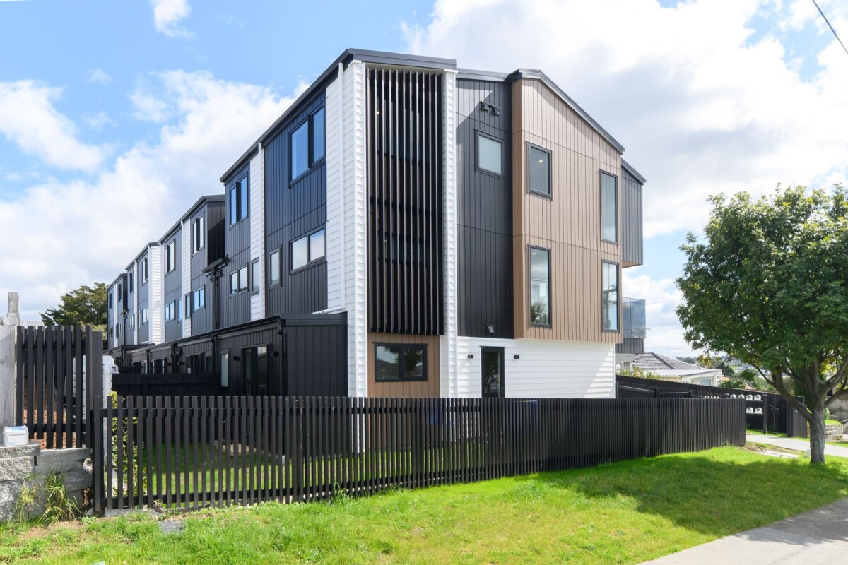 10-year Stamford Building Warranty Insurance, Urgent Sale – Cash Back for Your Furniture, brandnew freehold 3 beds home, Lot 2/53 Court Crescent, Panmure, Auckland