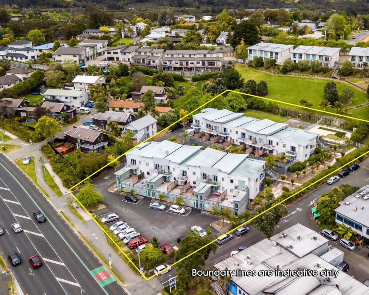 Develop site, 32-unit apartment on 8230 m2 land, returning approximately $918,800 gross per annum, concept plans indicating capacity for 115+ apartments, 1-32/222 Albany Highway Schnapper Rock, Auckland
