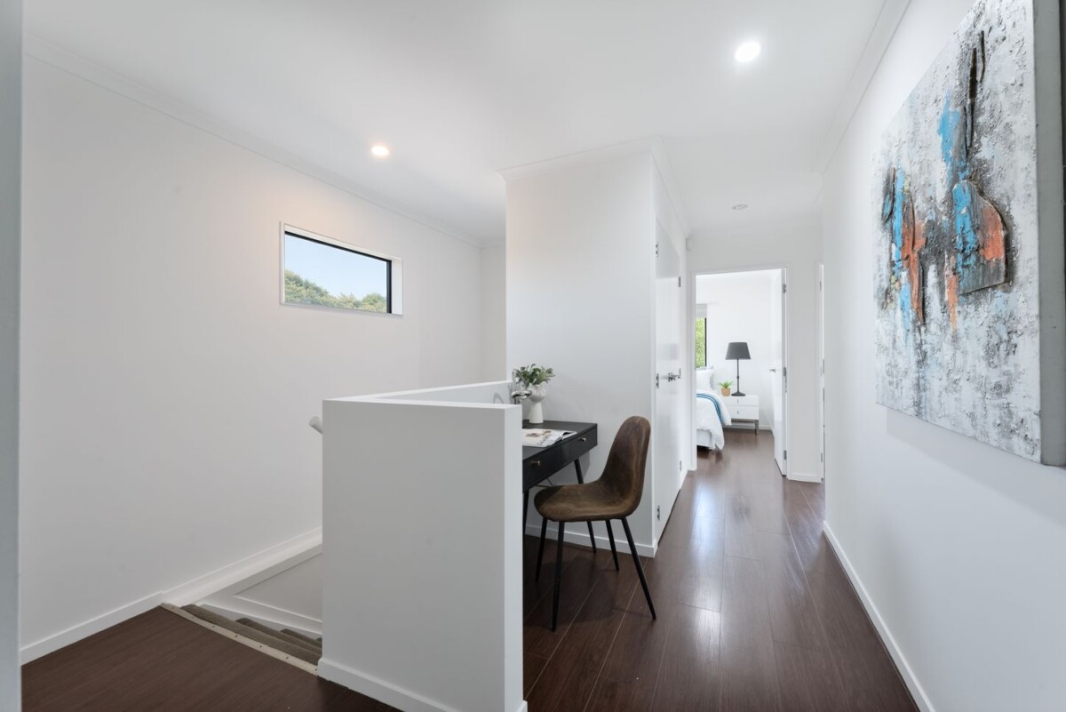 Overseas Owners must sell, 4 beds house on 473m2 section, overlooking a tranquil bush reserve, close to park, school, shopping centres, 24 Foundation Place, Glen Eden, Auckland