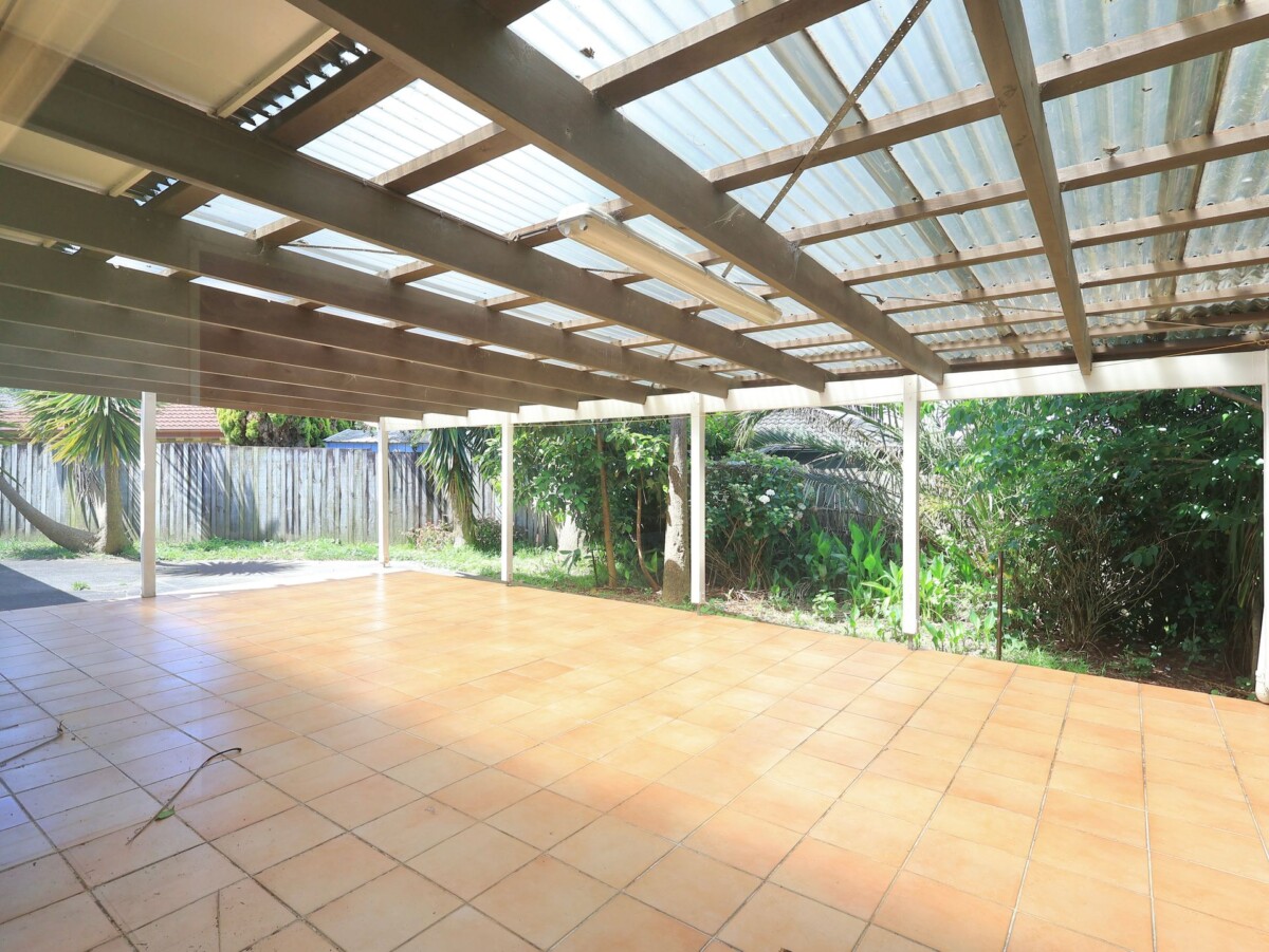 4 beds + 3 beds houses on 1858m2 section, with RC for 10 new homes, Enquiries Over $2,000,000, 591 & 593 Great South Road, Papakura, Auckland